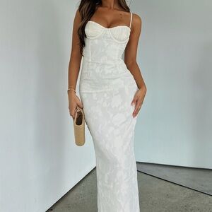 White Fox Boutique - Poppy Dream Maxi Dress Cream - XXS - NWT